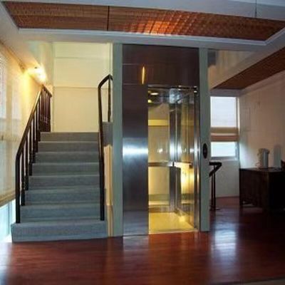 कम रखरखाव वाले स्क्रू-ड्राइव लिफ्ट 500 किलोग्राम से 5 टन क्षमता