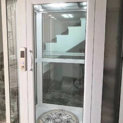 हाइड्रोलिक मशीन रूम कम कर्षण लिफ्ट 4.7 किलोवाट मोटर और 220 वी बिजली की आपूर्ति के साथ 14.5 एम अधिकतम ऊंचाई